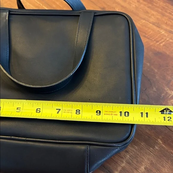 Vintage Coach Black Leather Toiletry Bag Y2K - Picture 3 of 6